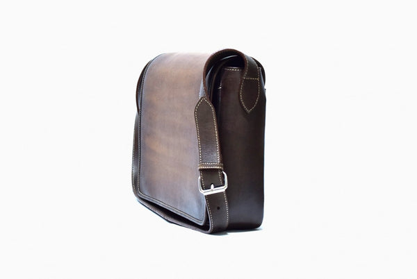 Right view of Leather Drigh Messenger Bag in brown